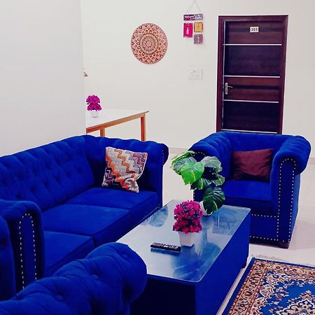Atulyam Stays Sushant Golf City Lucknow Exterior photo