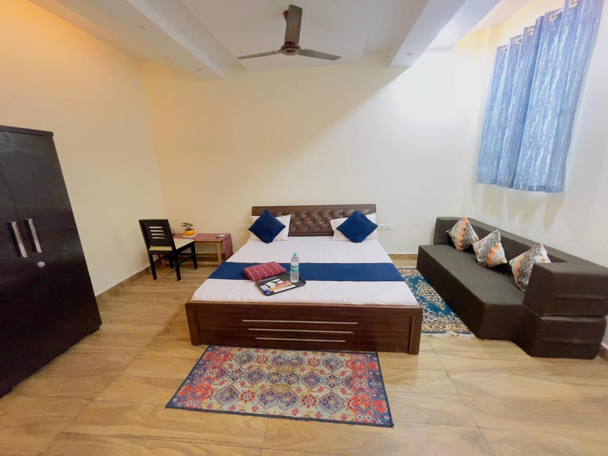 Atulyam Stays Sushant Golf City Lucknow Exterior photo