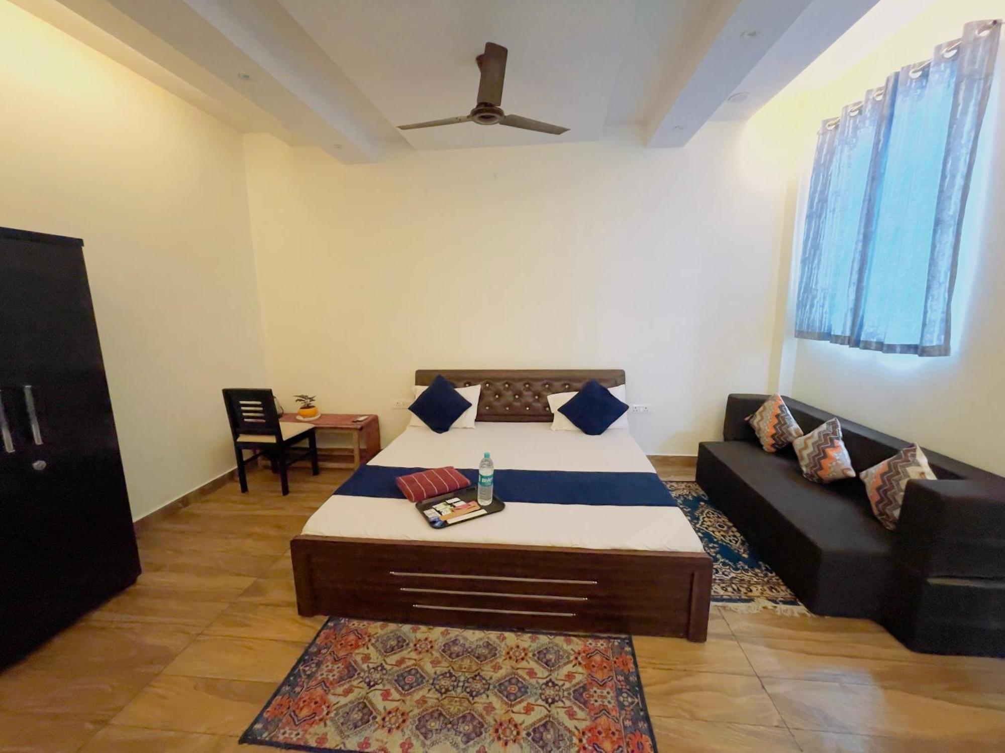 Atulyam Stays Sushant Golf City Lucknow Exterior photo